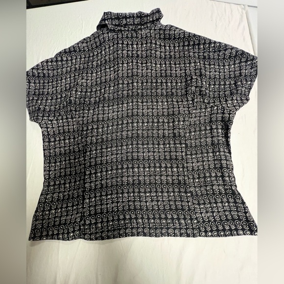 LIZ BAKER ESSENTIALS CLASSIC BUTTON UP POLYESTER BLOUSE. BLACK PATTERNED SIZE 16 - Picture 4 of 9